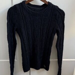 Abercrombie & Fitch navy blue knit sweater
